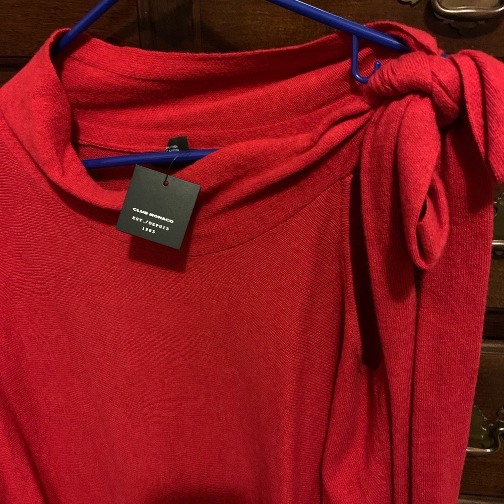 Red cold shoulder club monaco sweater